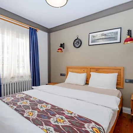 Apartamento Cosy With Lofty Ceilings Estambul